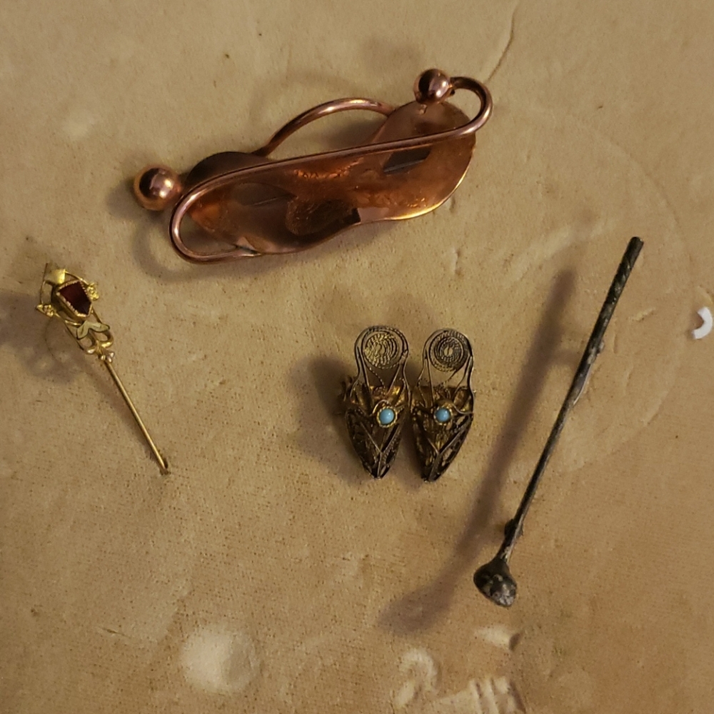 Assorted Broaches